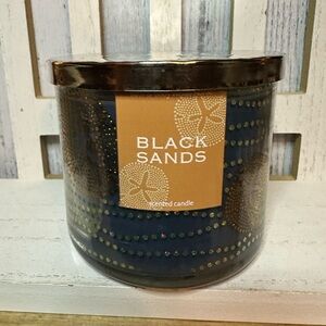 Bath & Body Works BLACK SANDS Scented Large 3 Wick Candle 14.5 oz RARE Retired